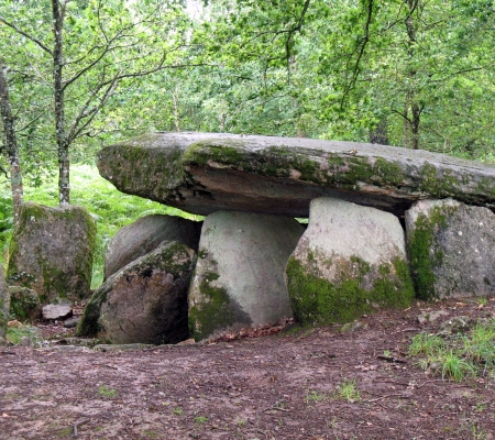 La Loge aux Loups Dolmen