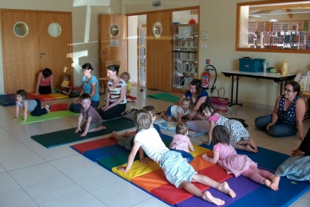 Séance de Yoga à la médiathèque